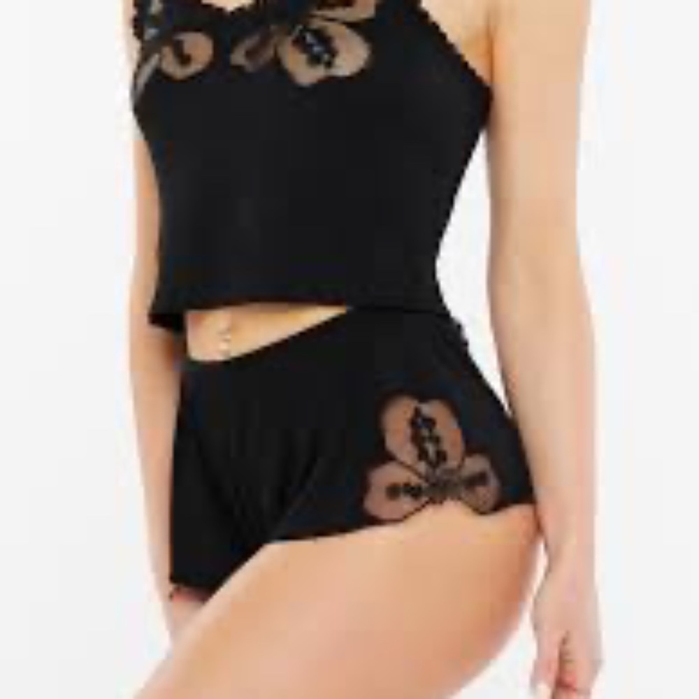 Savage X Fenty Black Peek Behind the Lace Sleep Shorts Medium M